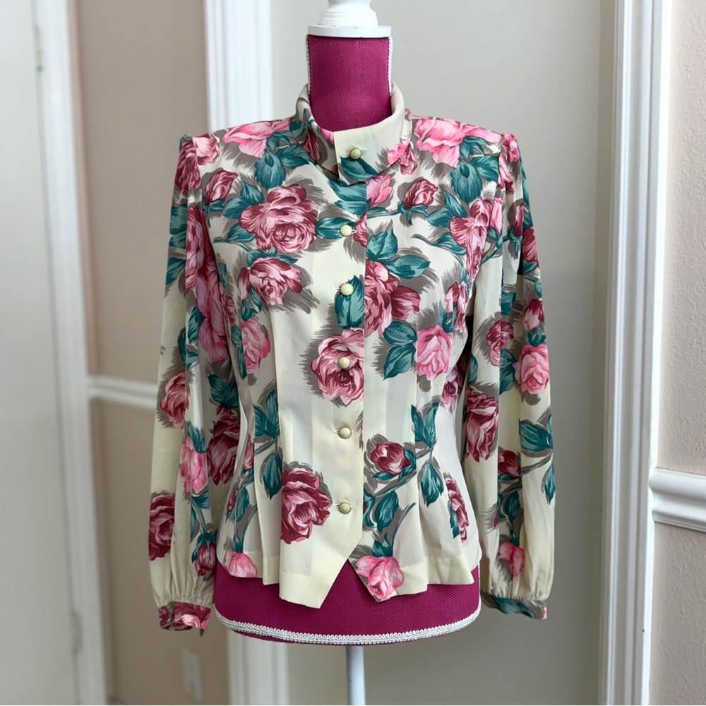 Vintage 90s, Made In Japan Women Floral Top, Shibori, Gold Detail Button, Size 4